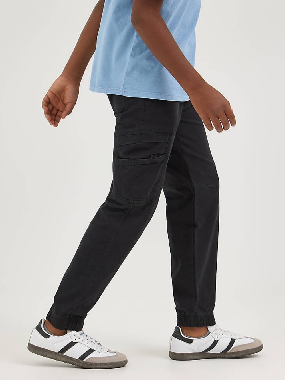 BOY'S WRANGLER® FREE TO STRETCH GAMER CARGO PANT